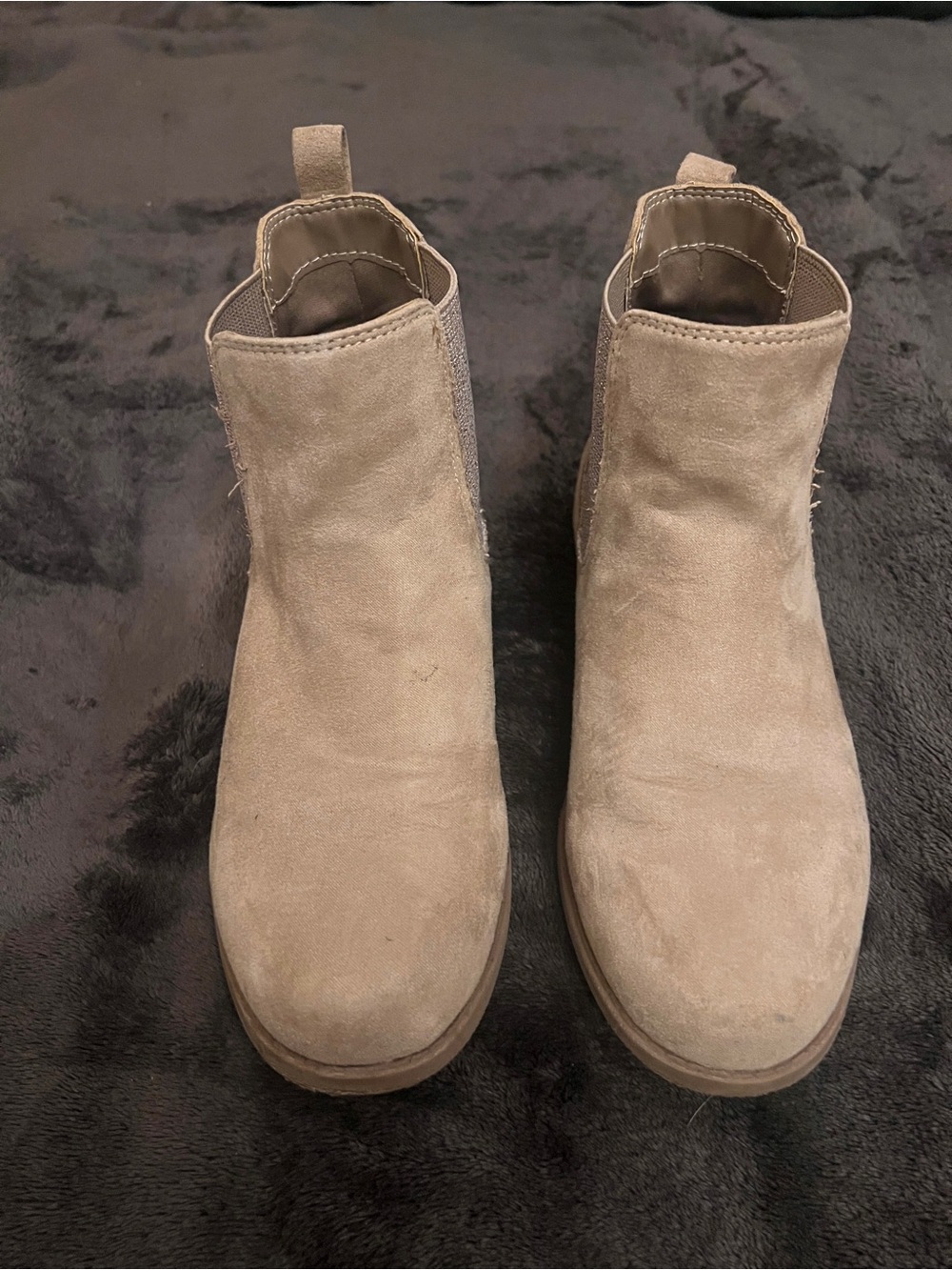 H&M Tan faux suede girls boots
